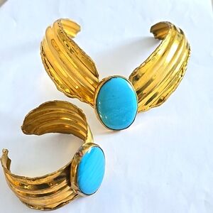 Vintage Gold and Blue Cuff Bracelet & Necklace Set